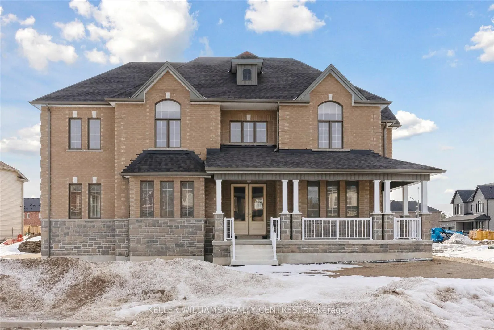 63 Wood Crescent