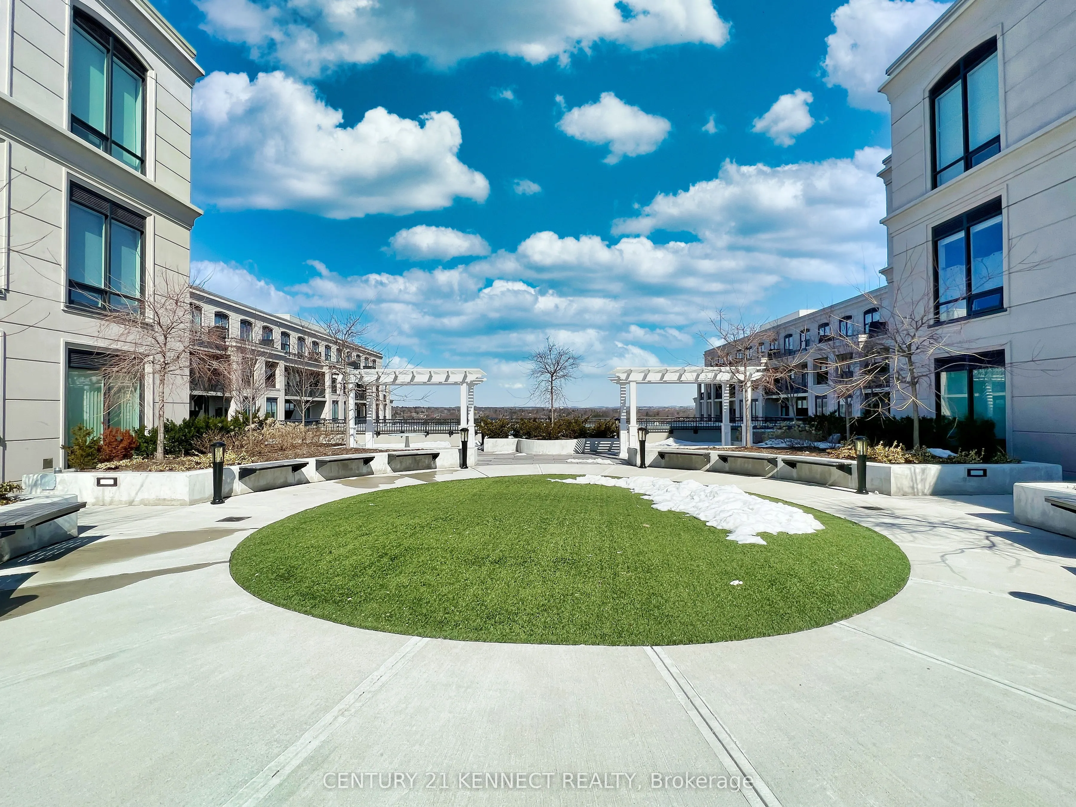 268 Buchanan Drive, #307W