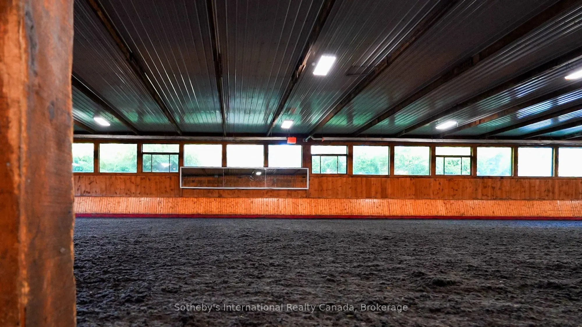 12800 8th Concession