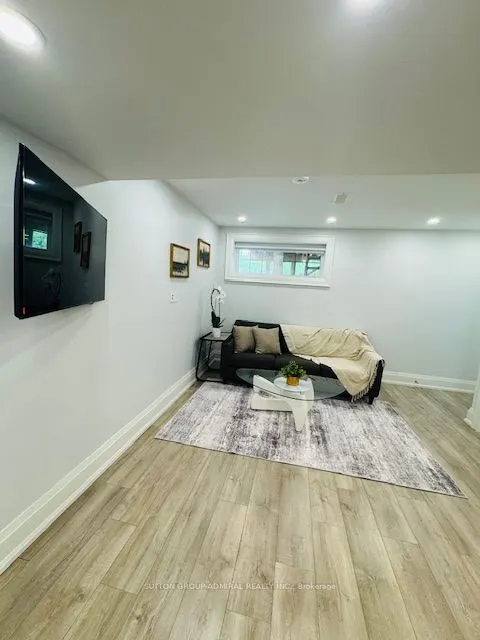 112 Thomas Cook Avenue, #Two