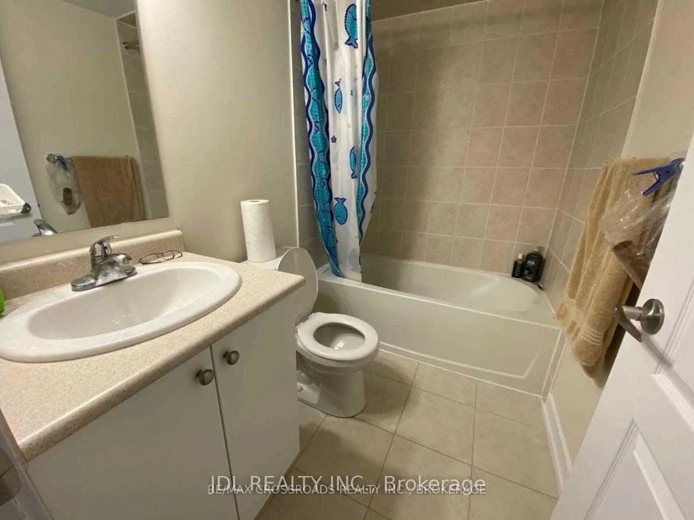 15 Westmeath Lane, #2910