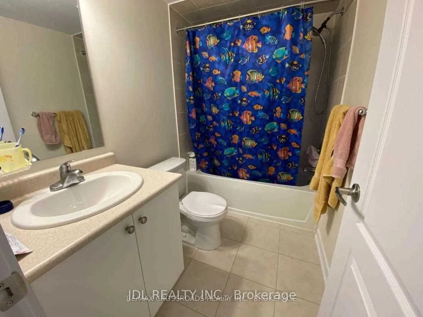 15 Westmeath Lane, #2910