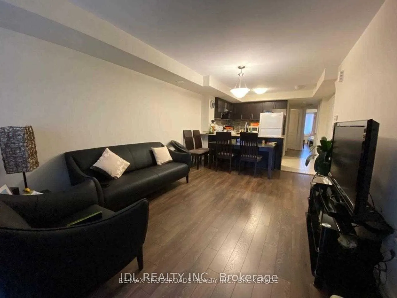 15 Westmeath Lane, #2910