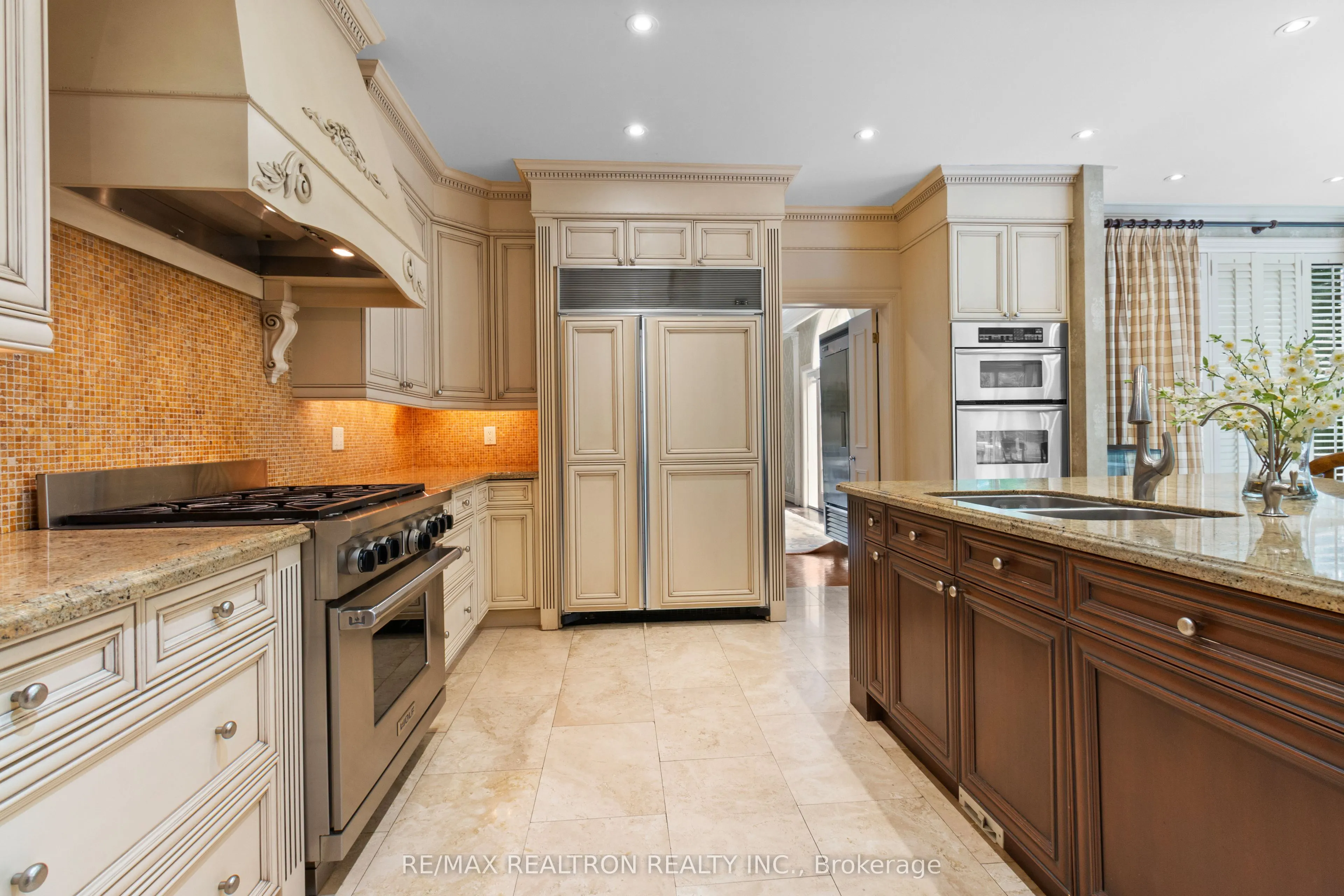 12 Moodie Drive