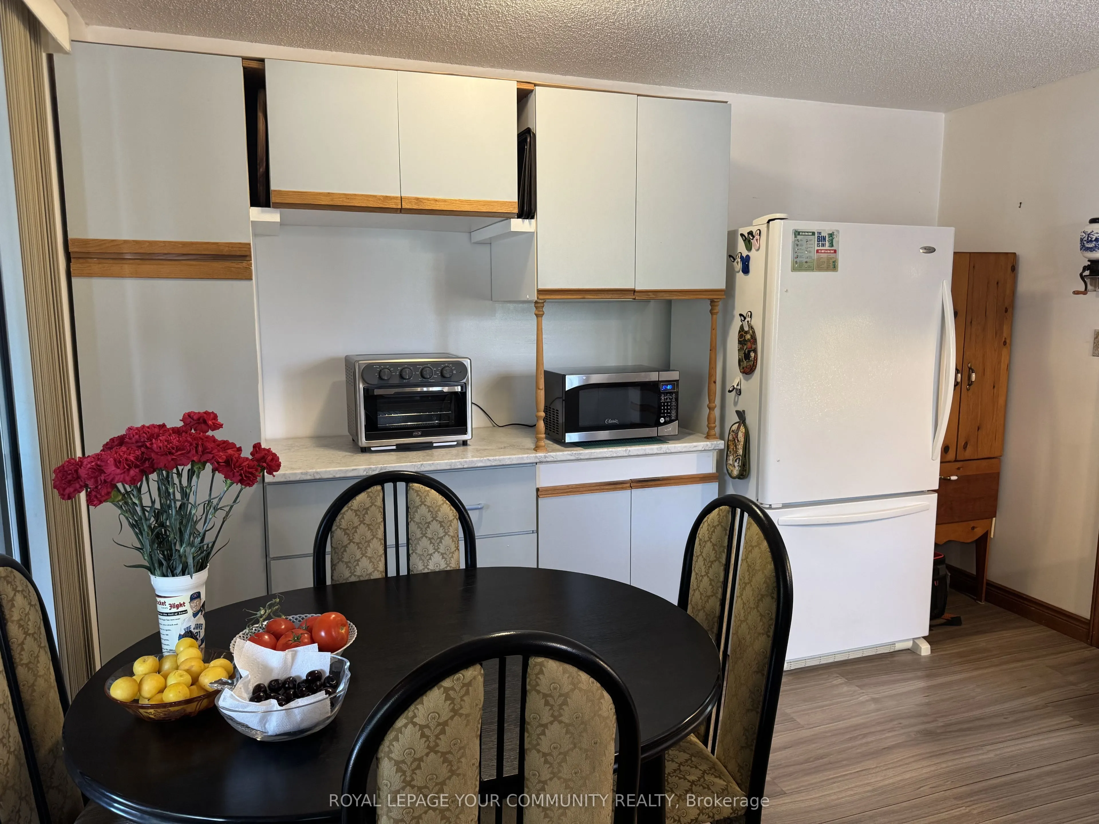 41 Pineway Avenue