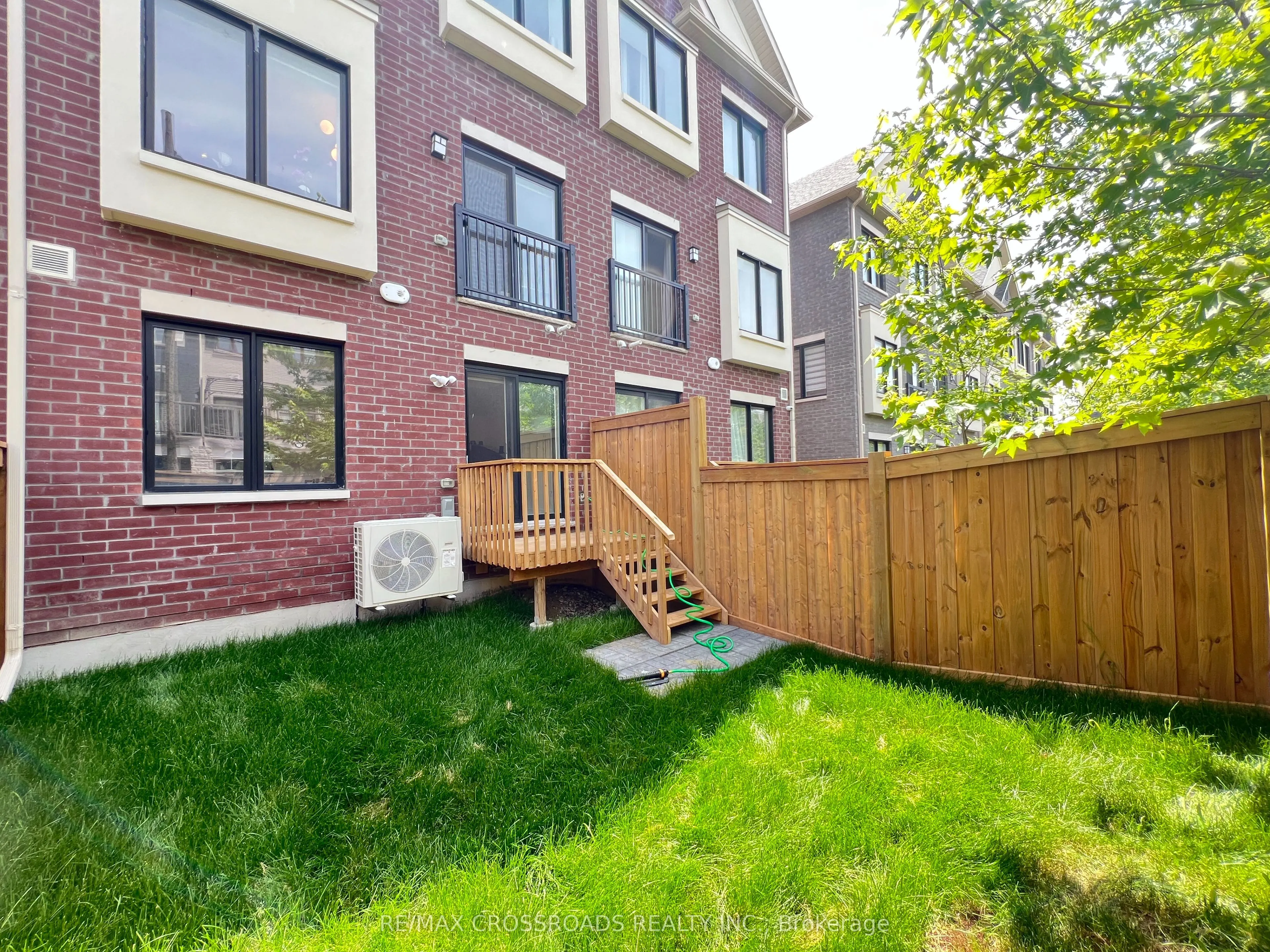 108 Covington Crescent