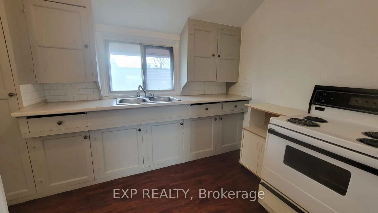 112 High Street, #4