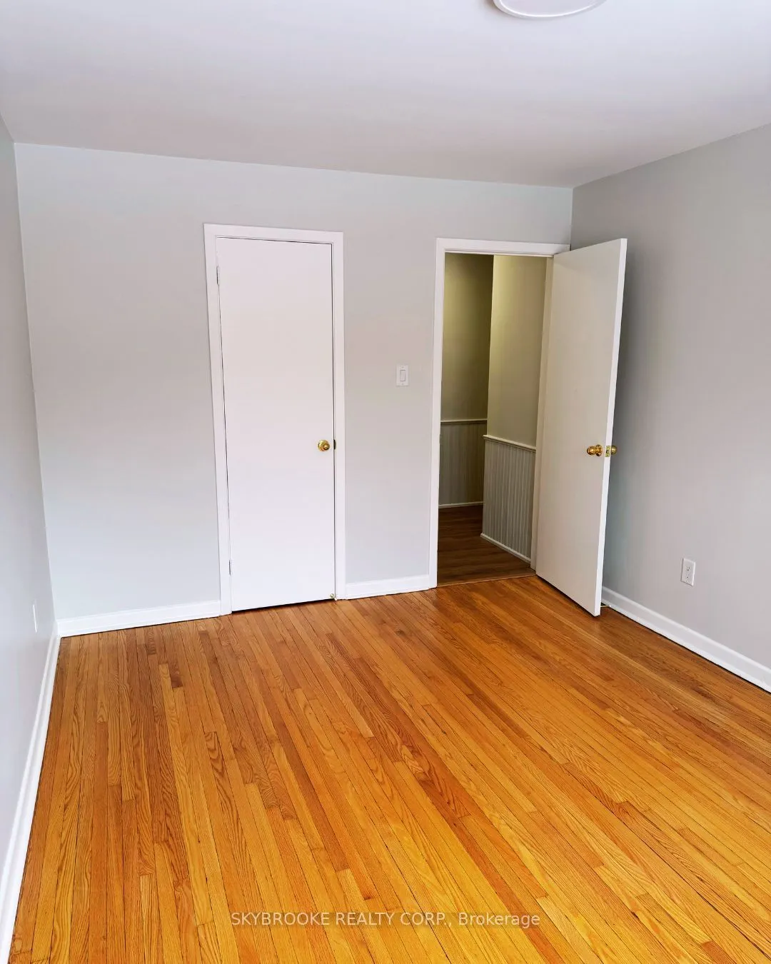 5906 King Road, #1A