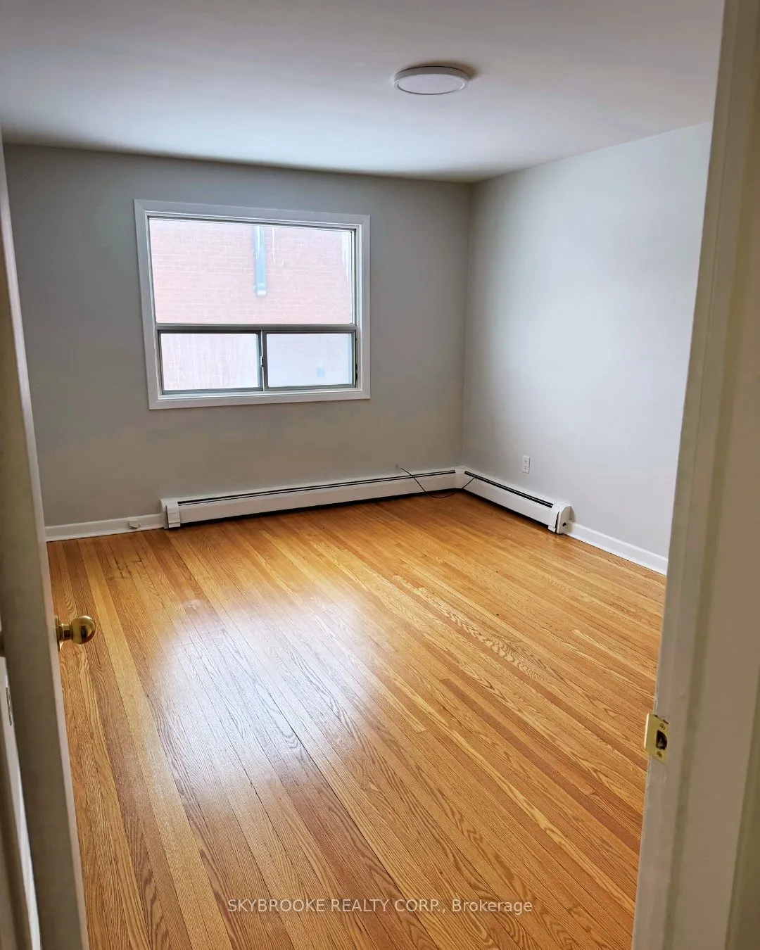 5906 King Road, #1A