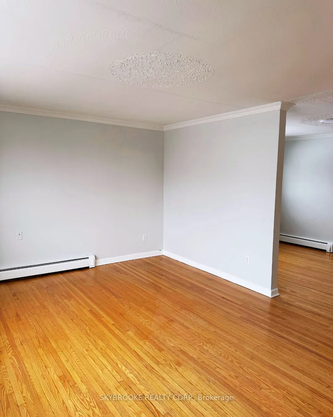 5906 King Road, #1A