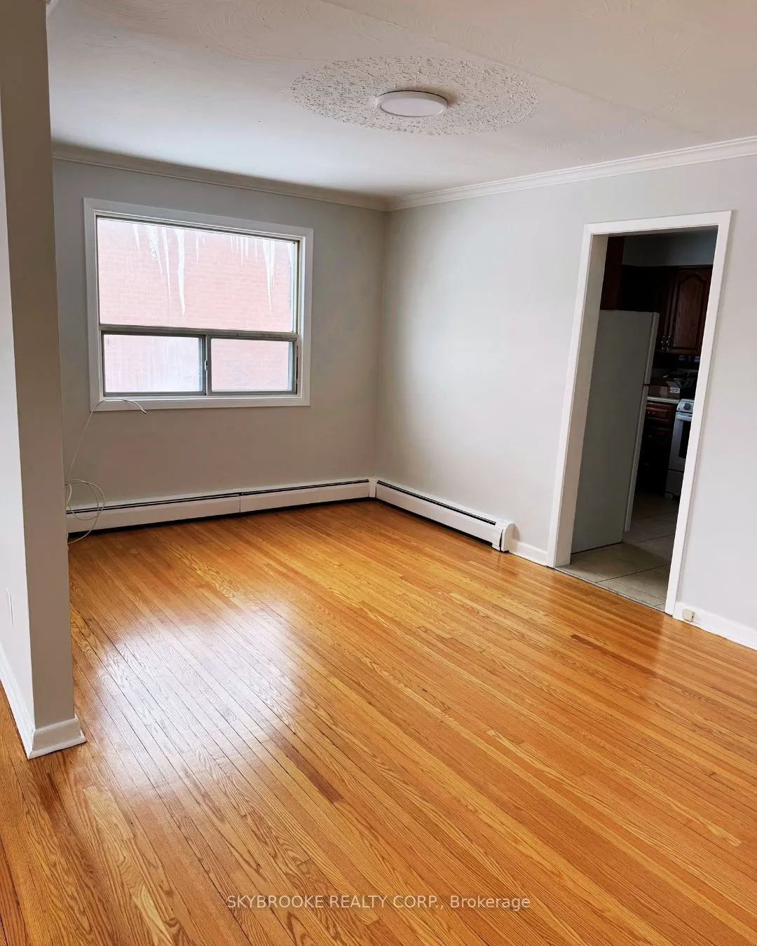 5906 King Road, #1A