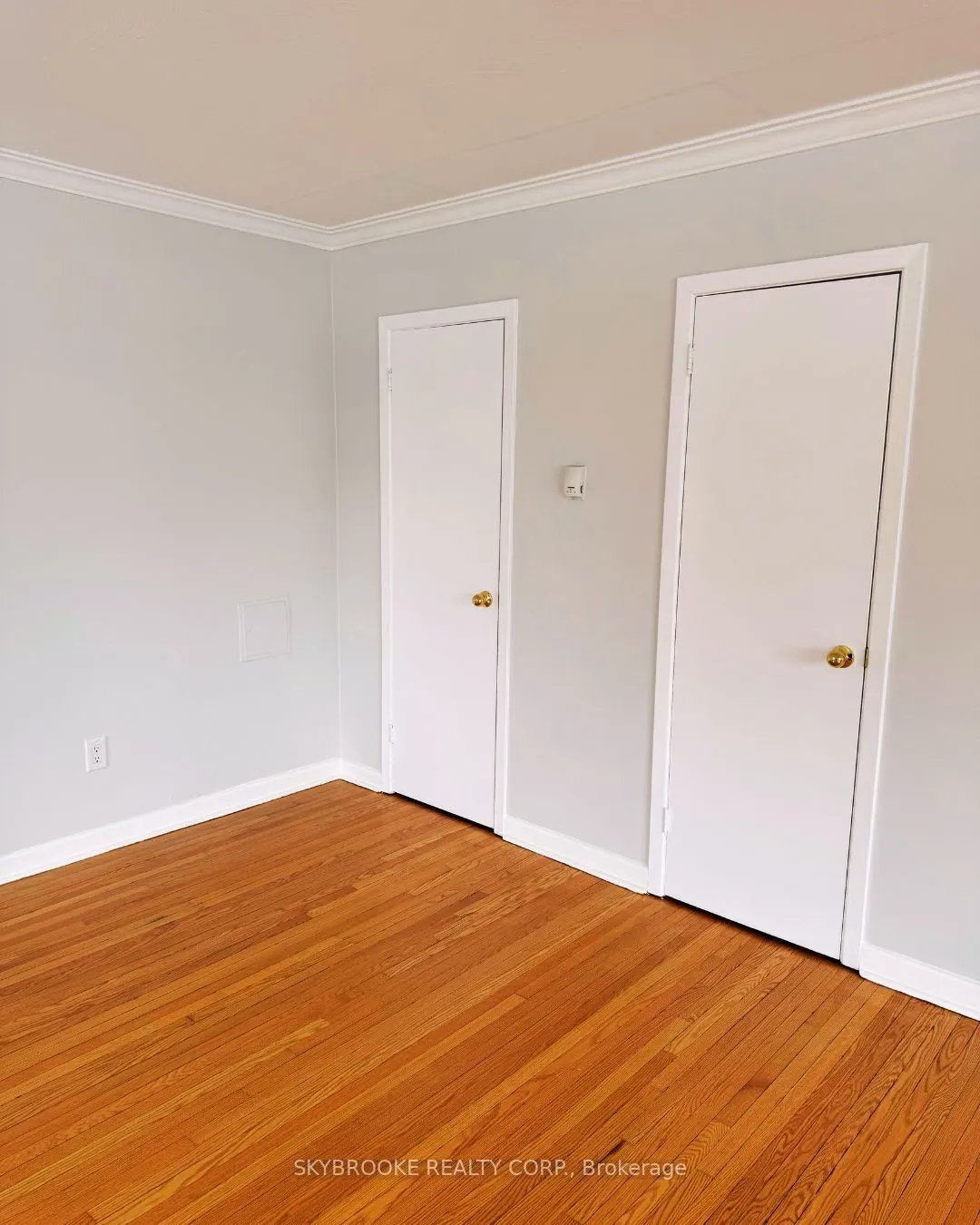 5906 King Road, #1A