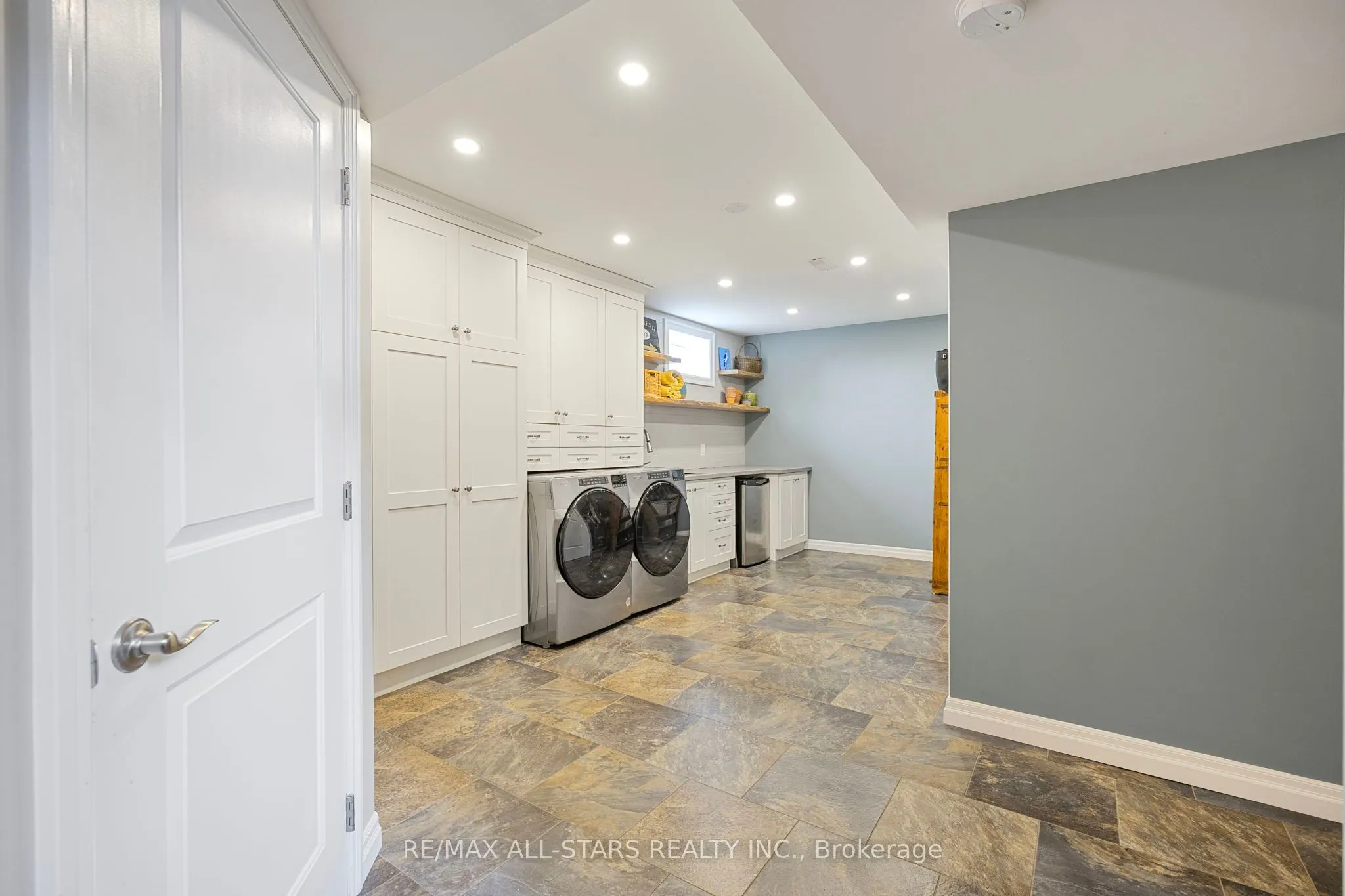 10240 4 Concession