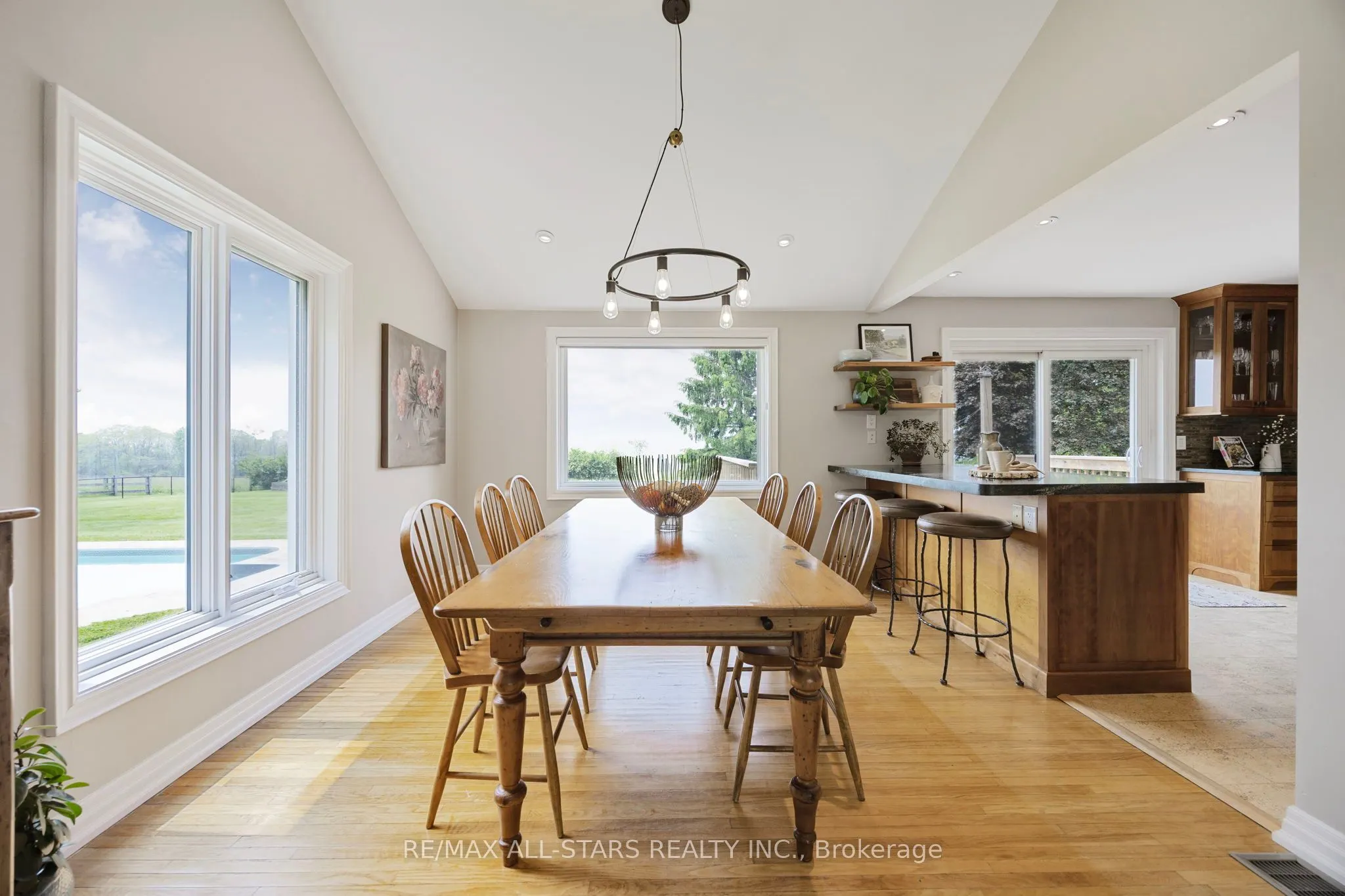 10240 4 Concession