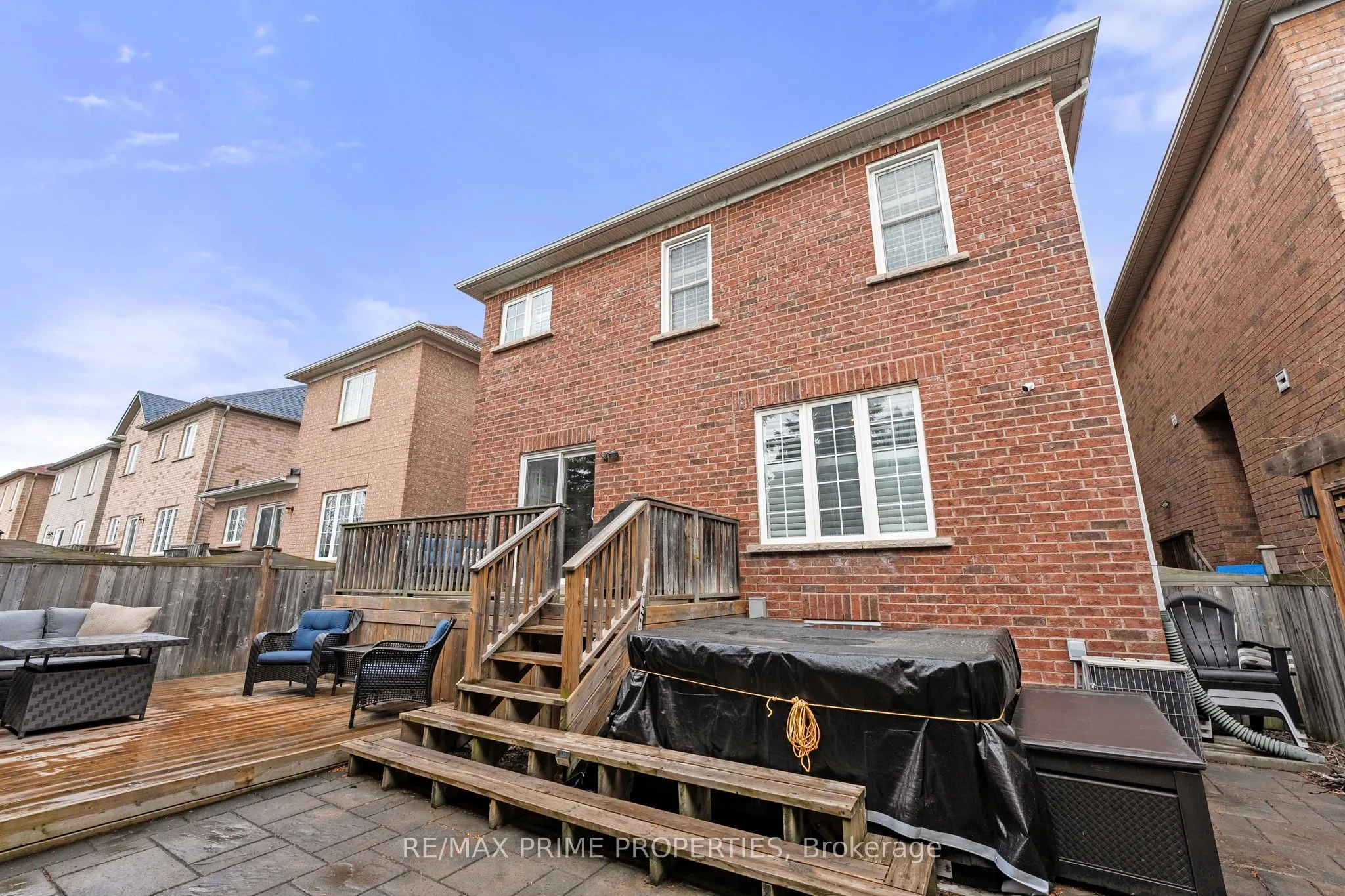 648 Society Crescent