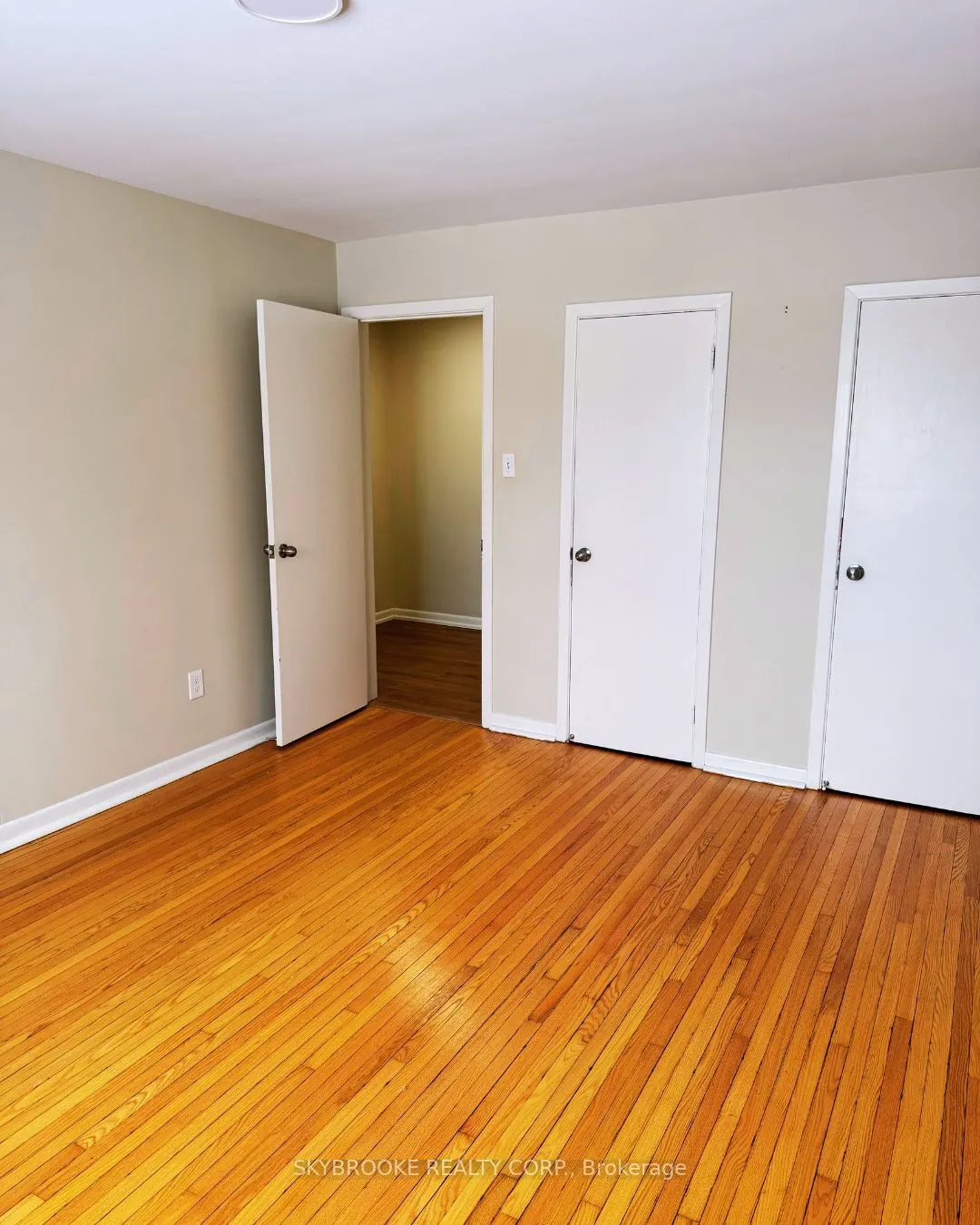 5906 King Road, #1B