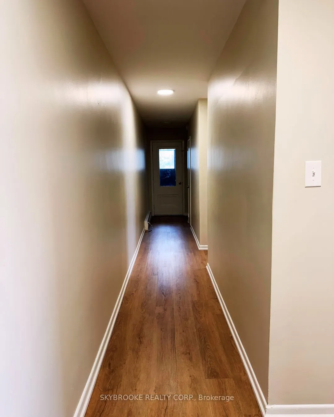5906 King Road, #1B