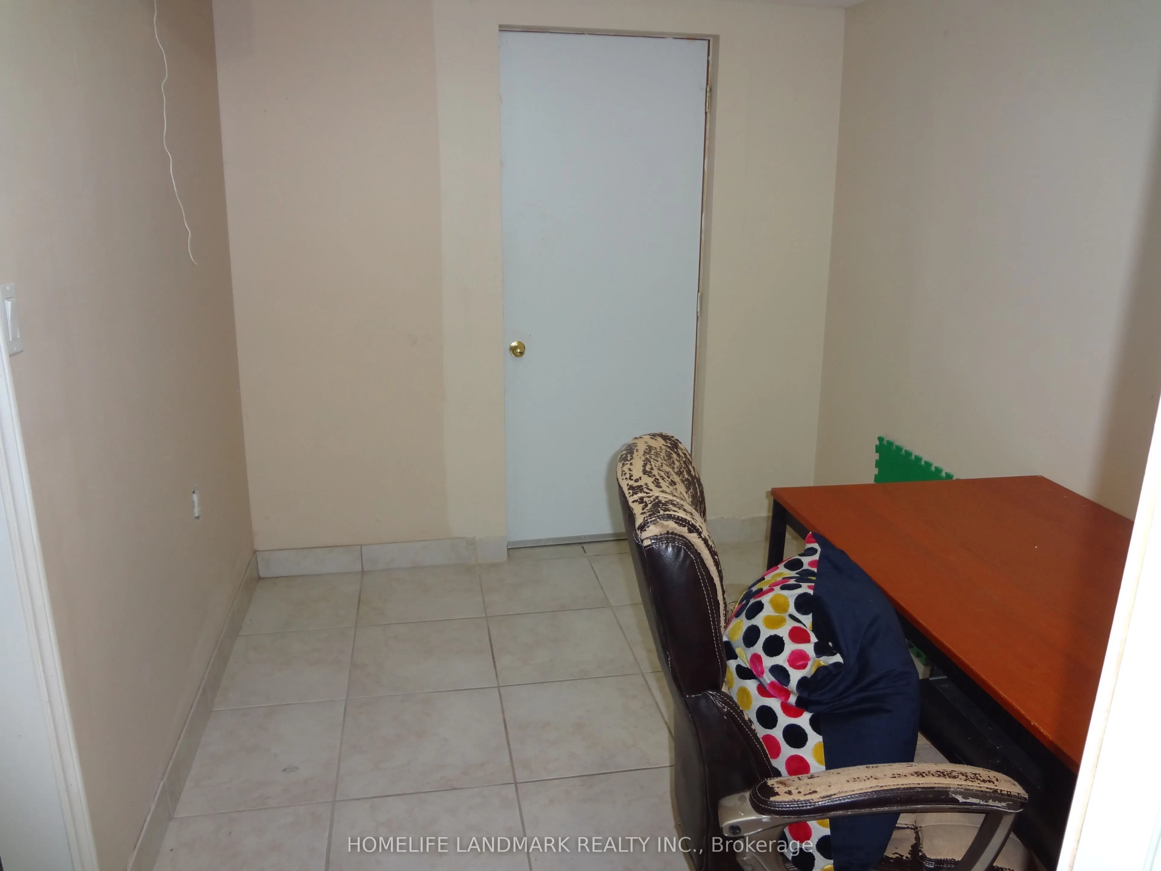 30 Eva Grove Court, #Basement
