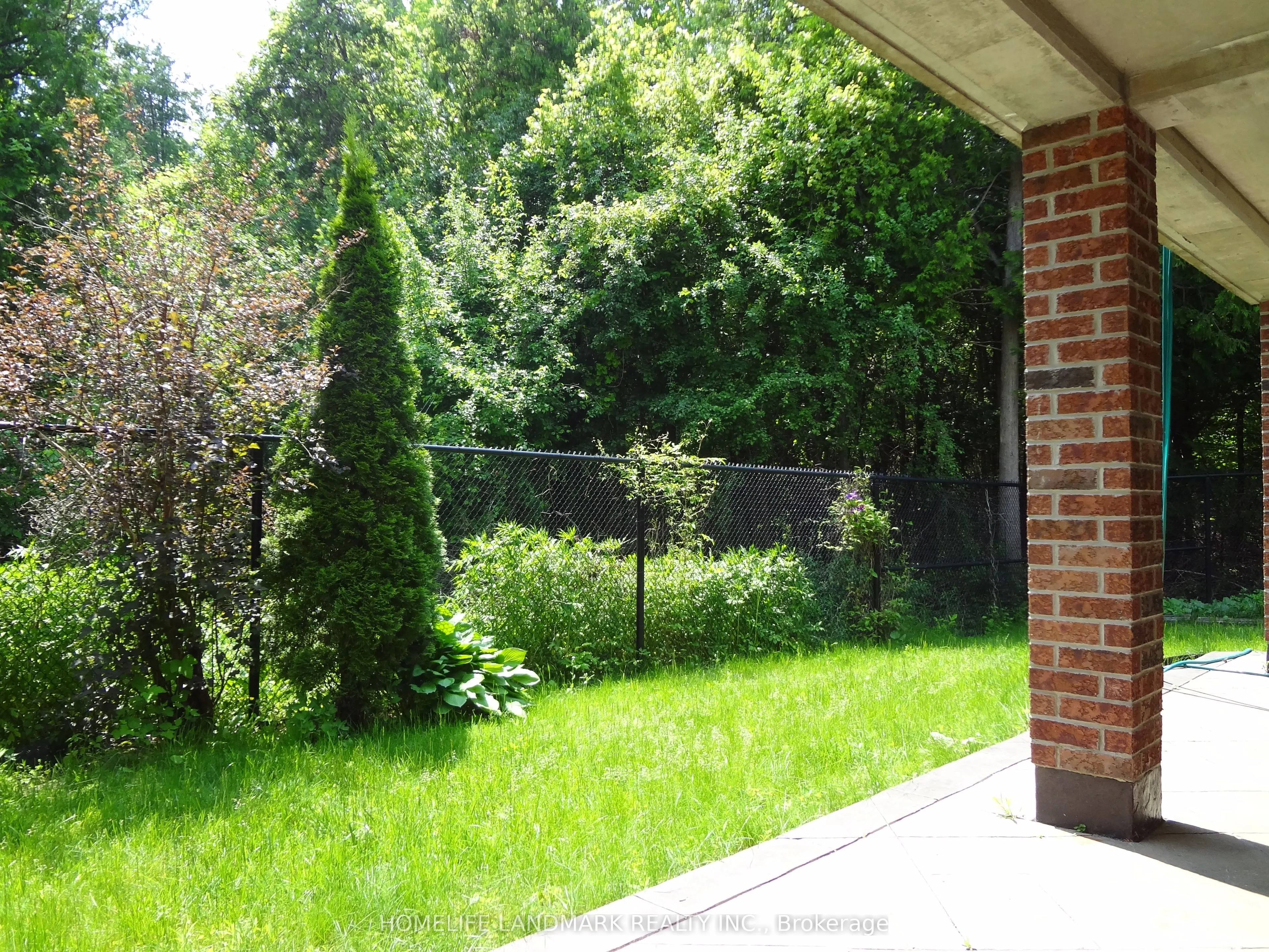 30 Eva Grove Court, #Basement