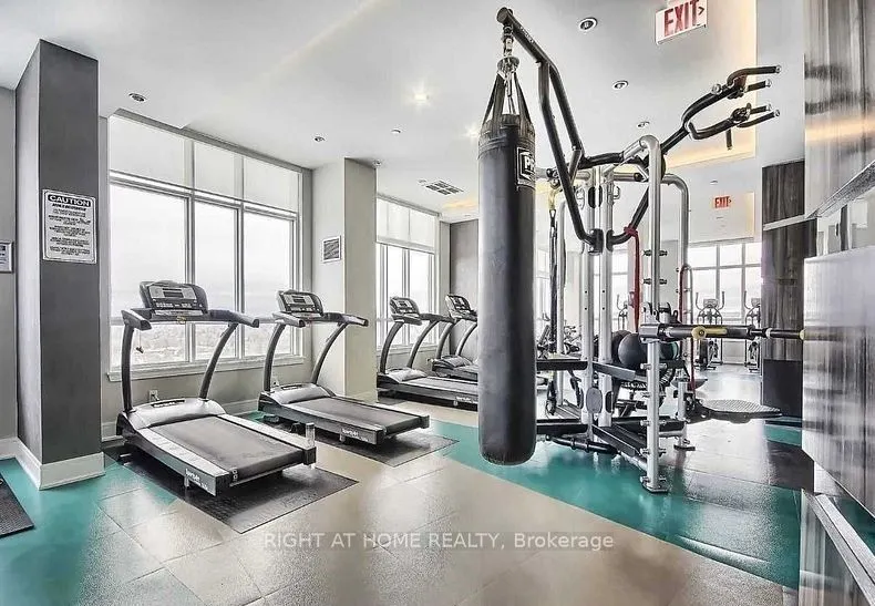 9205 Yonge Street, #602