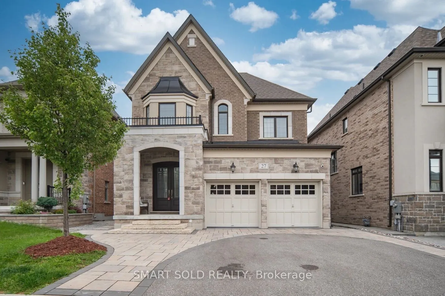 27 Alex Black Street