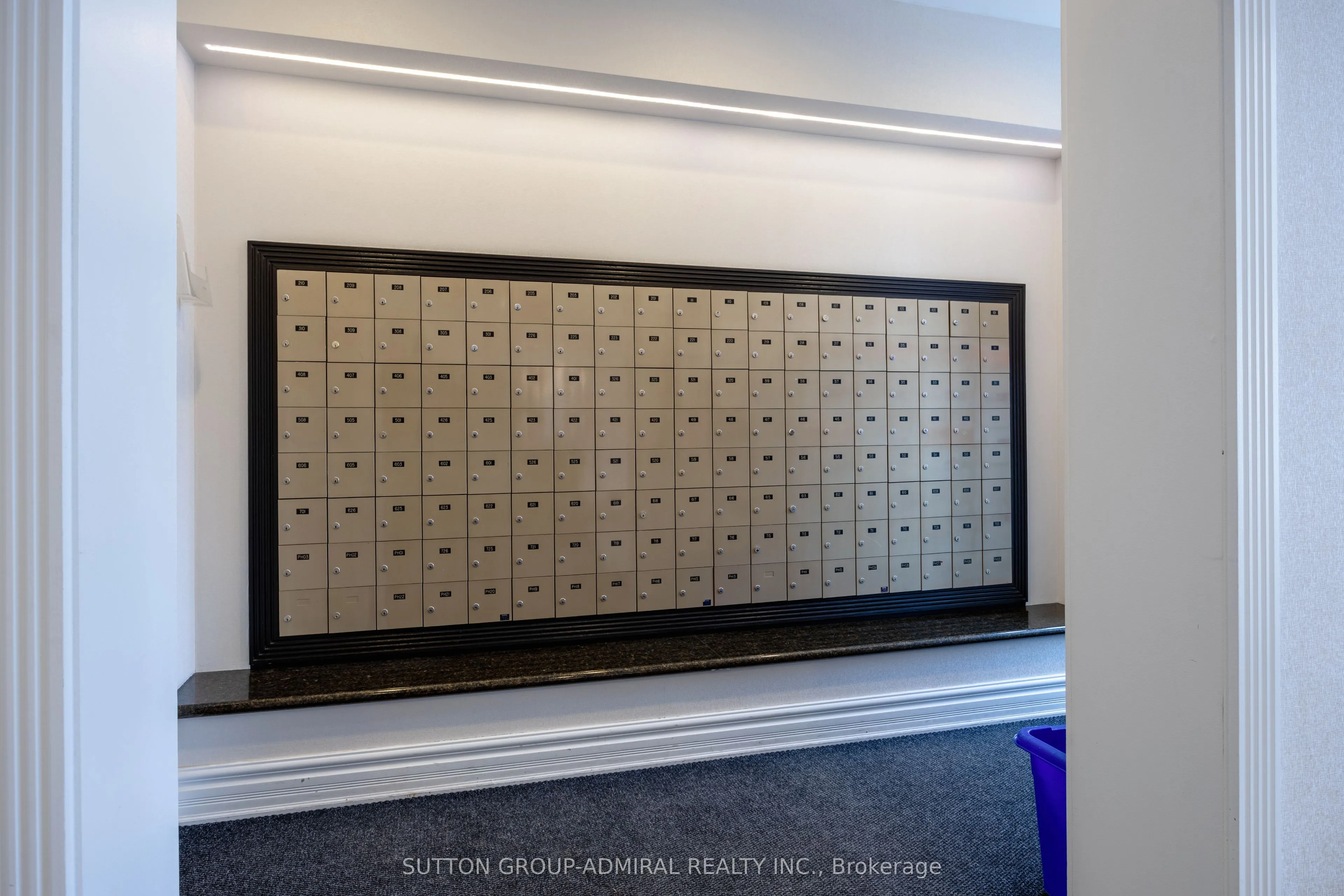 3 Ellesmere Street, #PH18