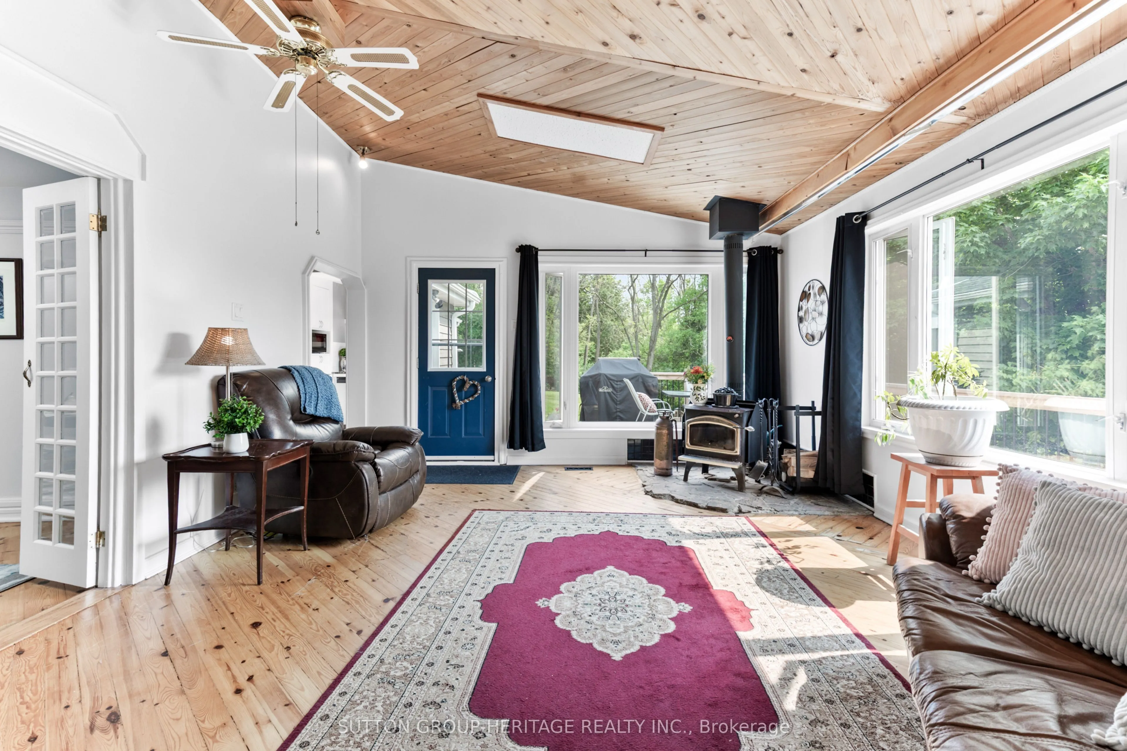 11900 Uxb/Brock Townline W