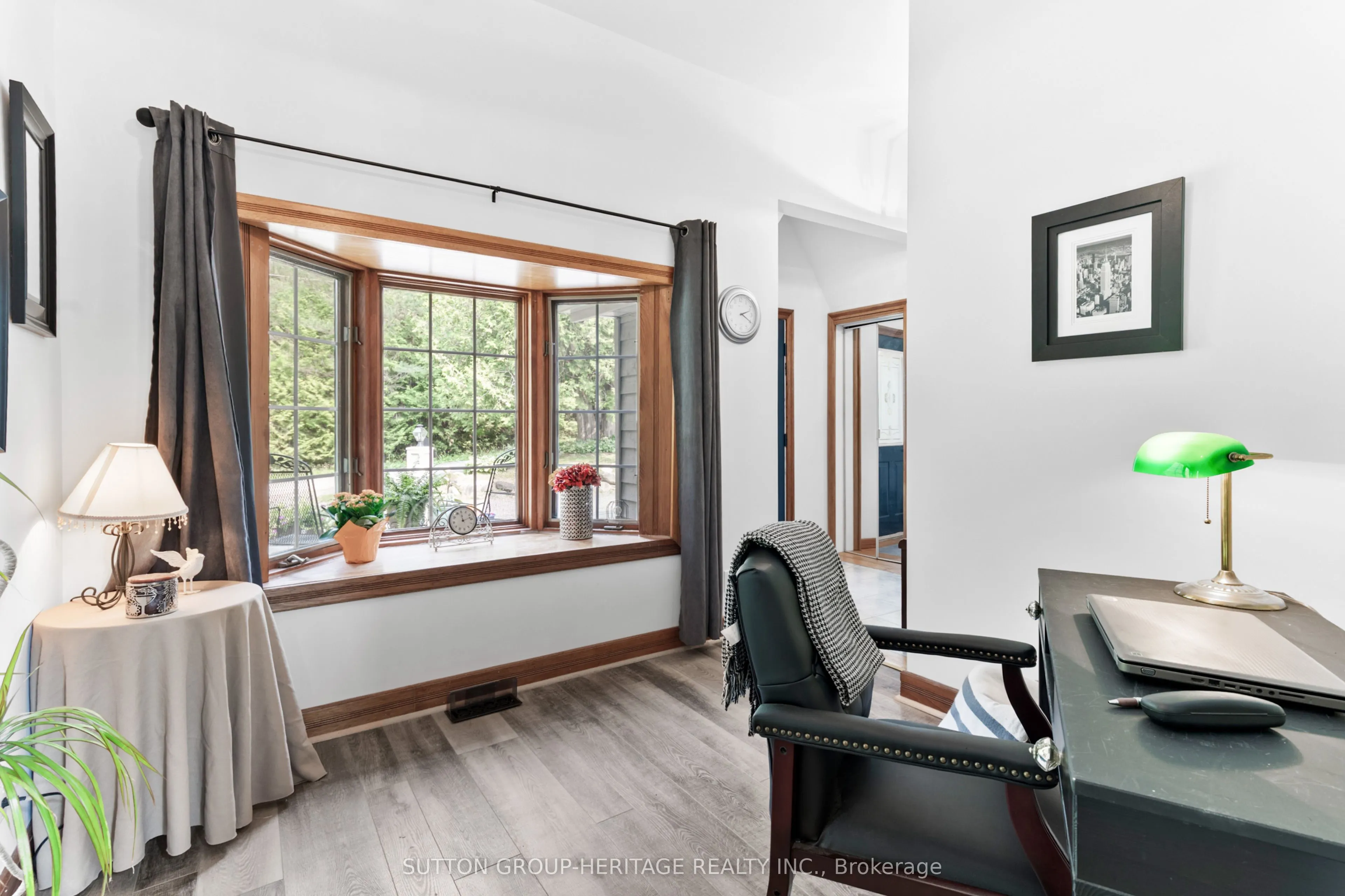 11900 Uxb/Brock Townline W