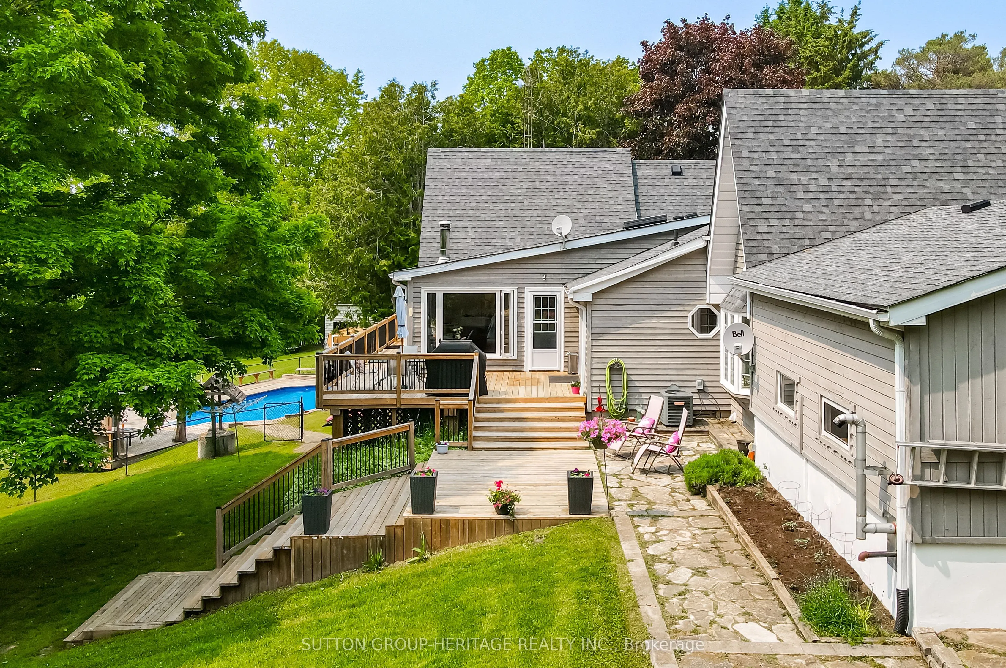 11900 Uxb/Brock Townline W