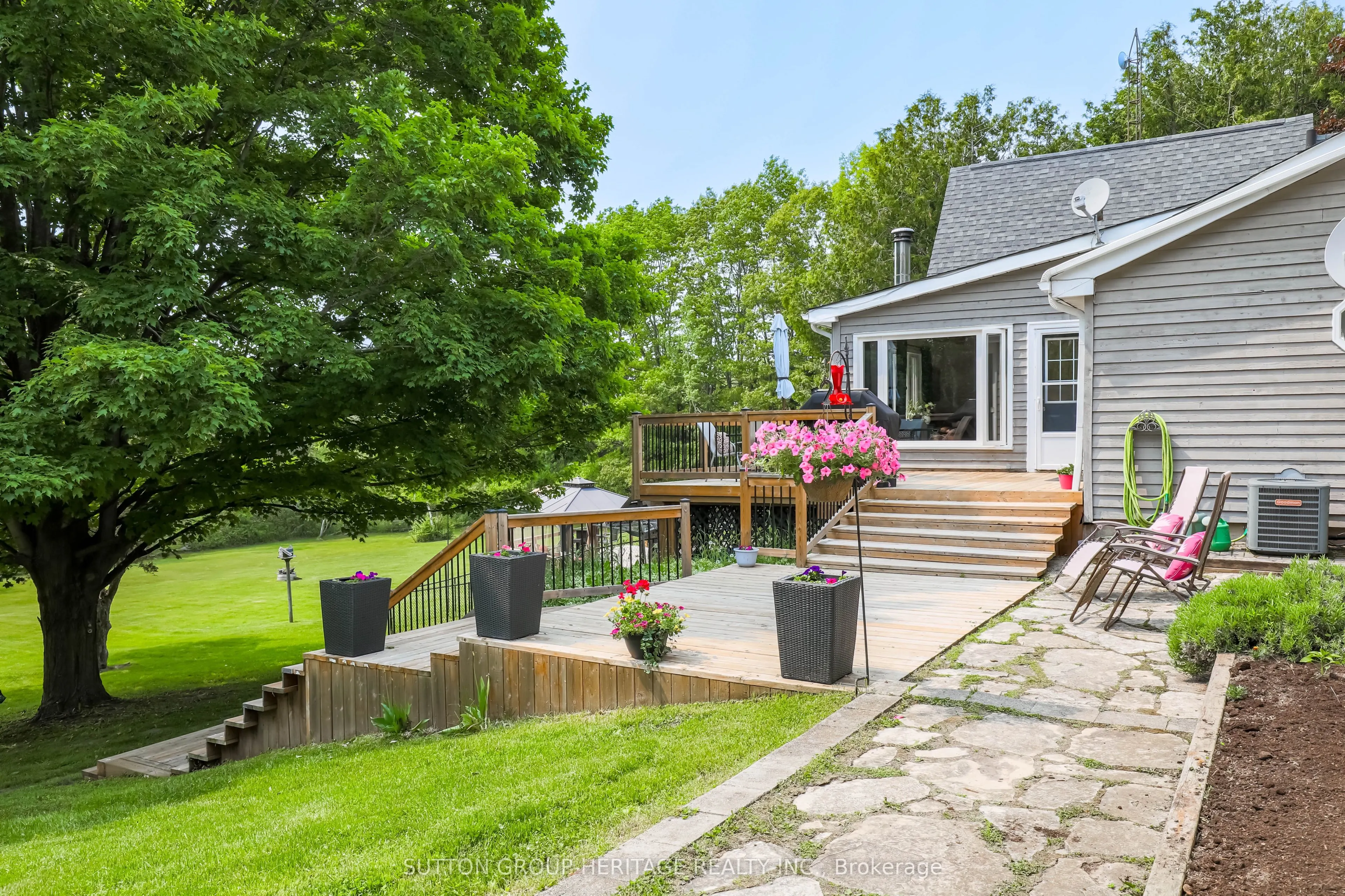 11900 Uxb/Brock Townline W