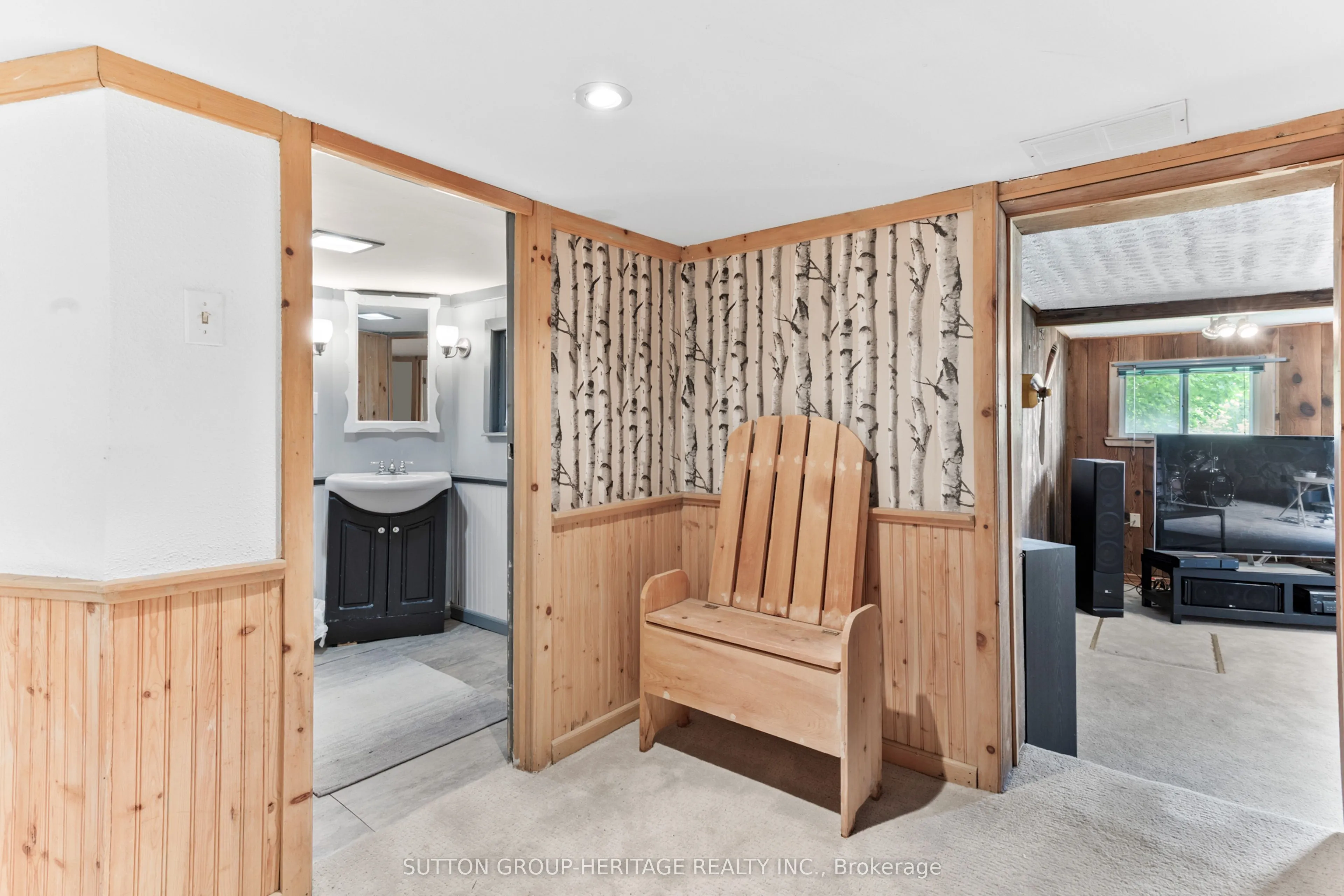 11900 Uxb/Brock Townline W