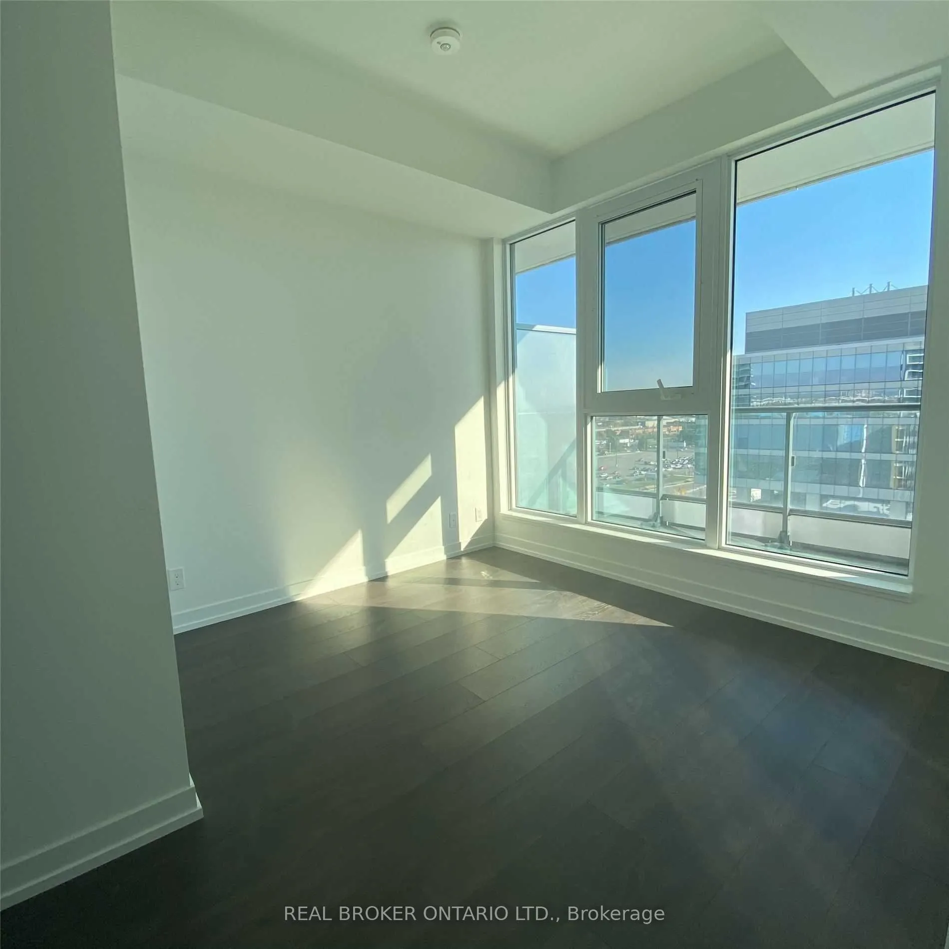 5 Buttermill Avenue, #1105