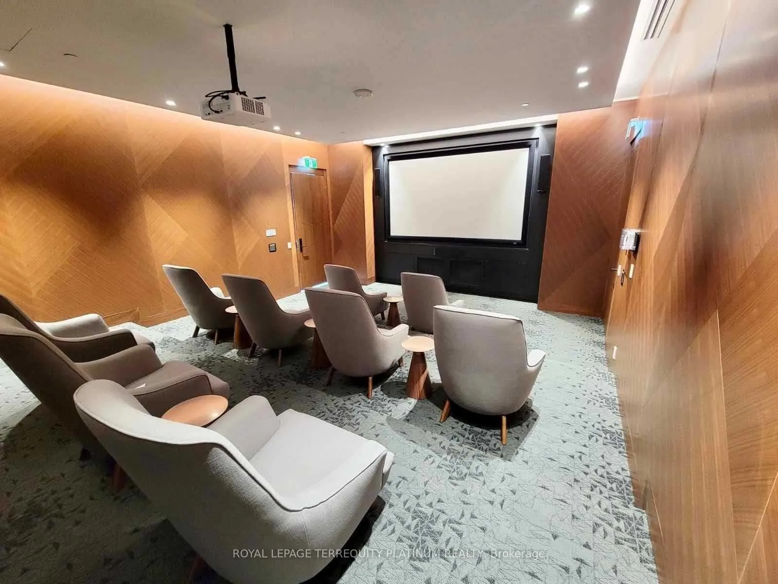 7895 Jane Street #1609