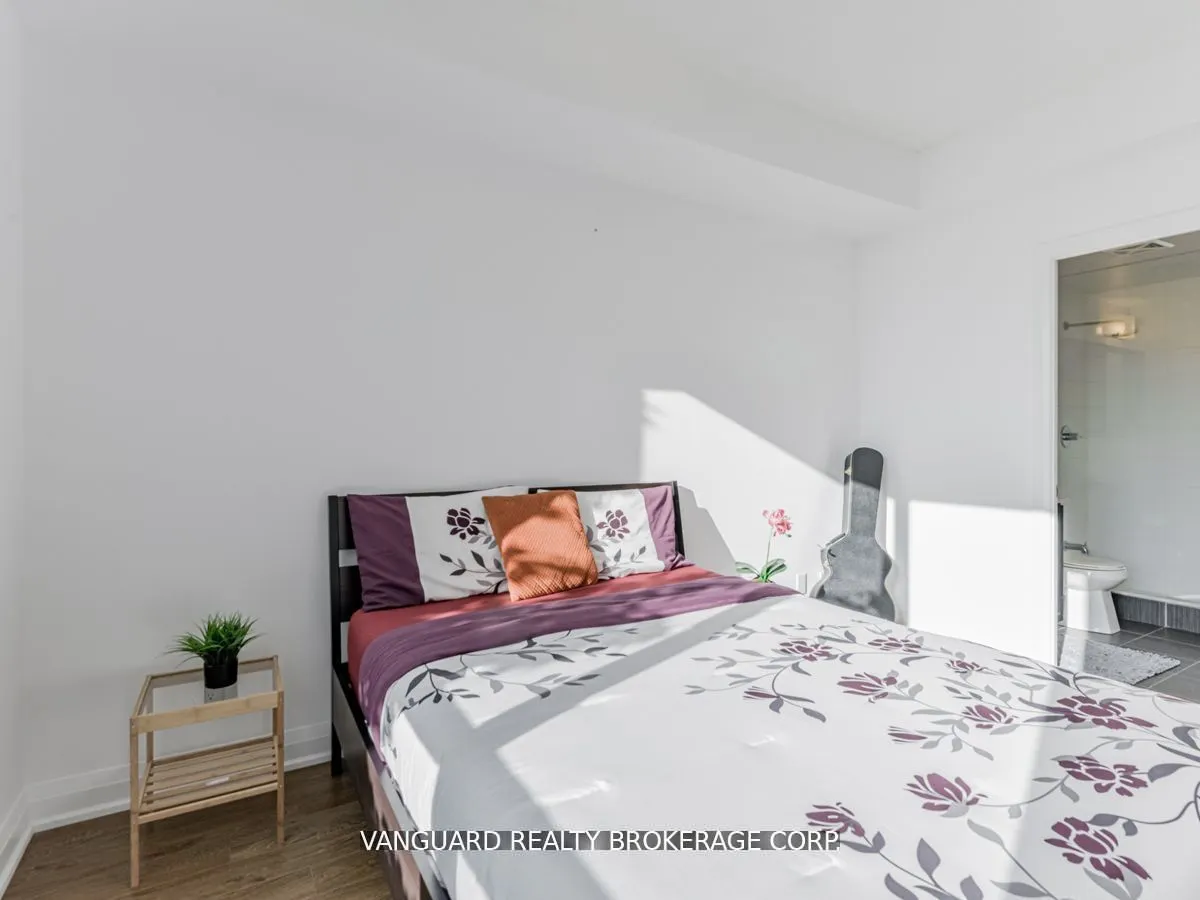 75 North Park Road, #208