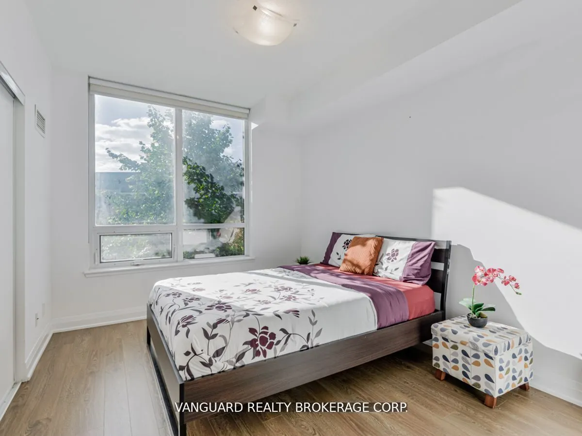 75 North Park Road, #208