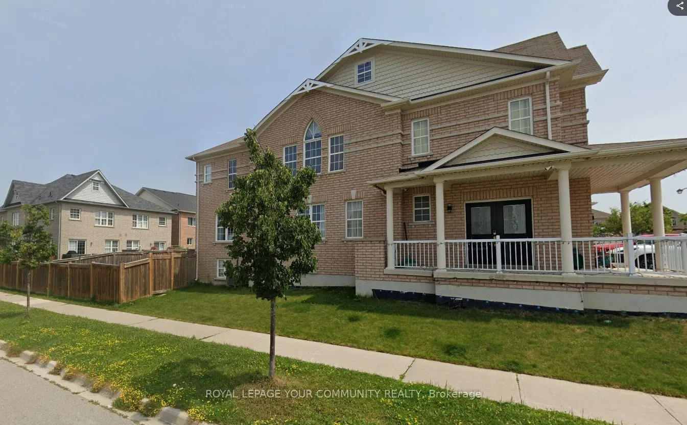 2 Herefordshire Crescent