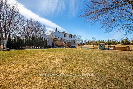 3252 15th Side Road