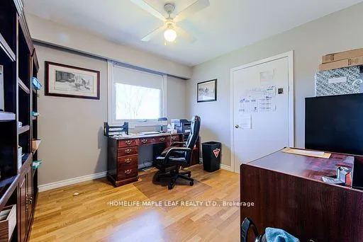 3252 15th Side Road