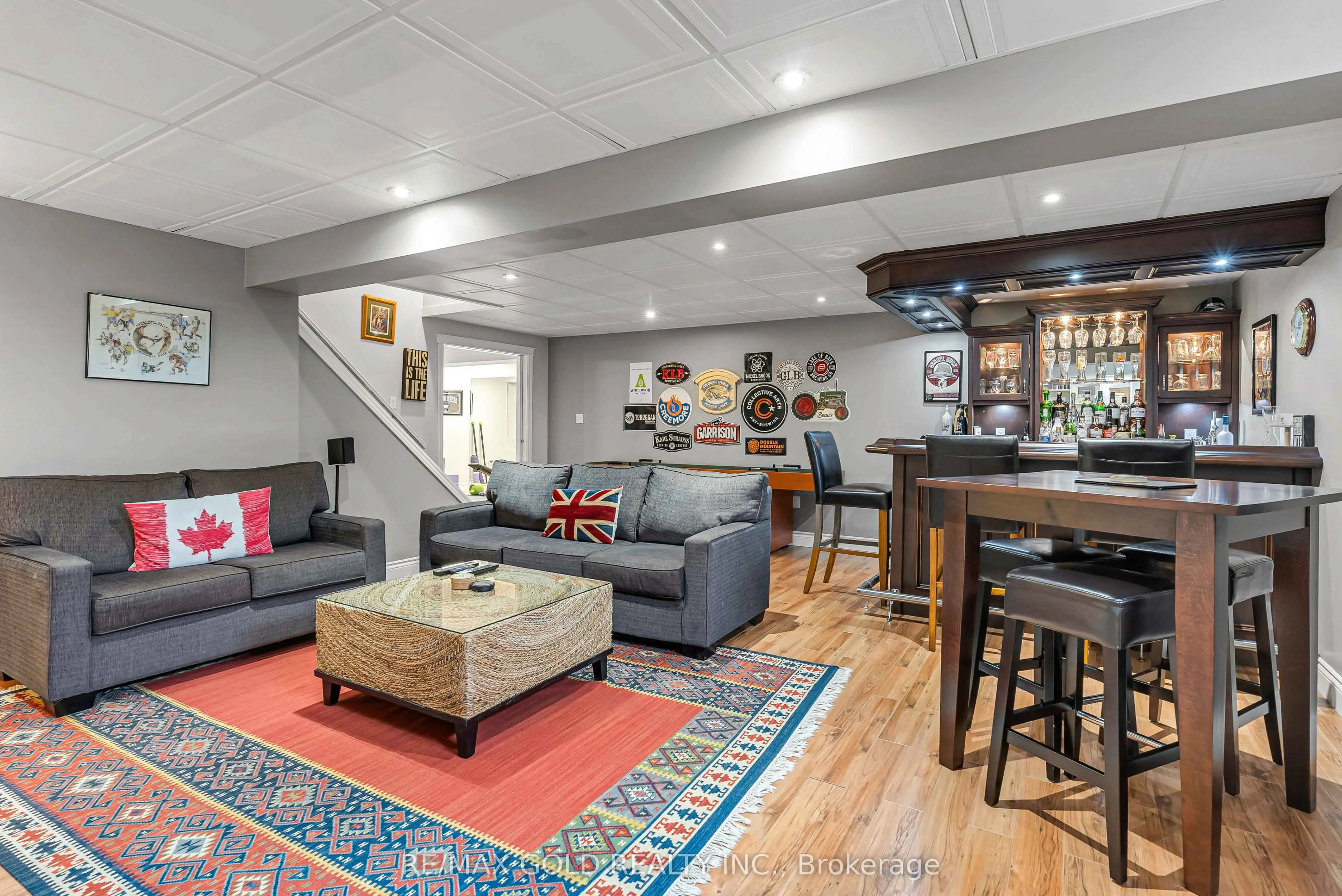 9 Apple Valley Lane