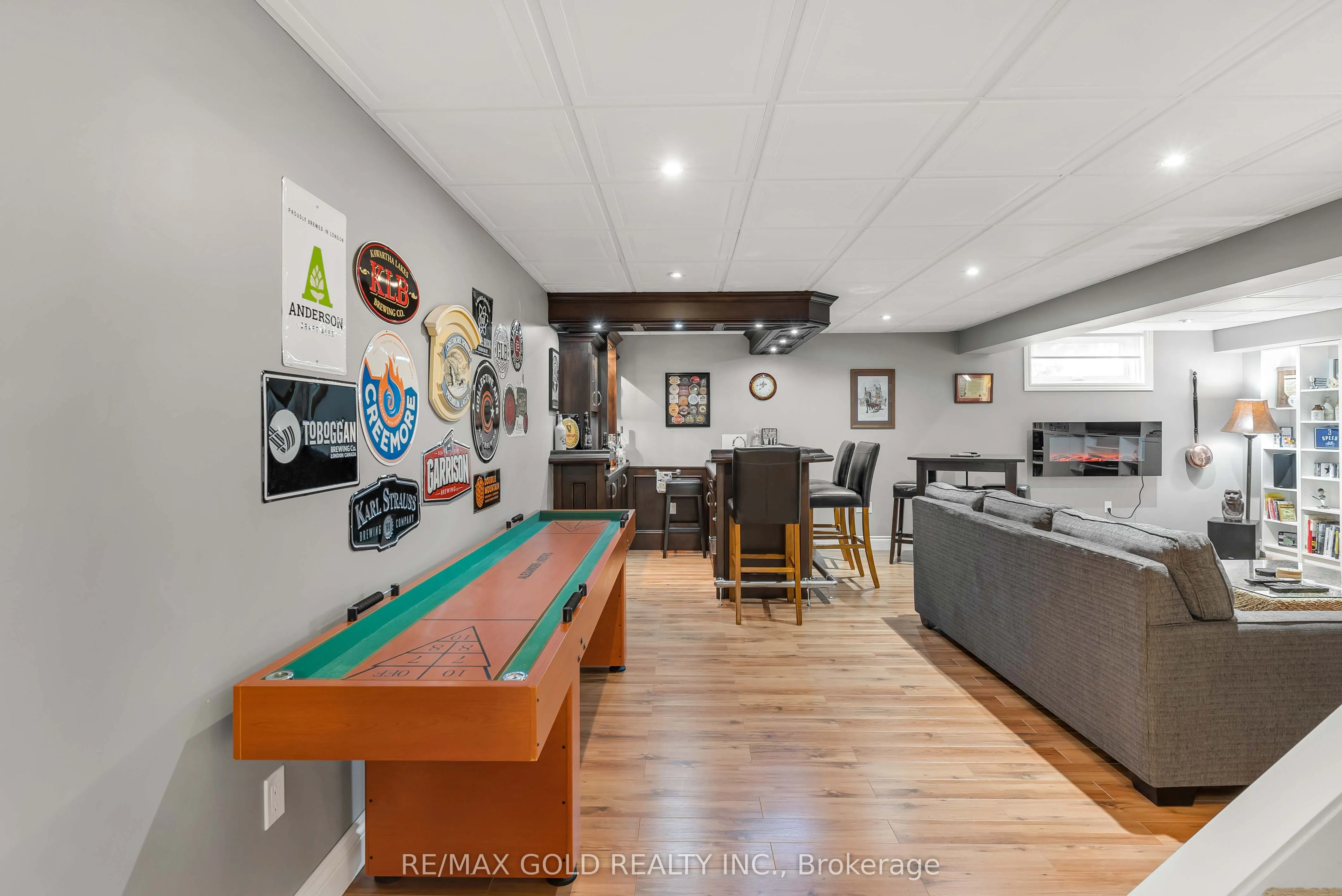 9 Apple Valley Lane