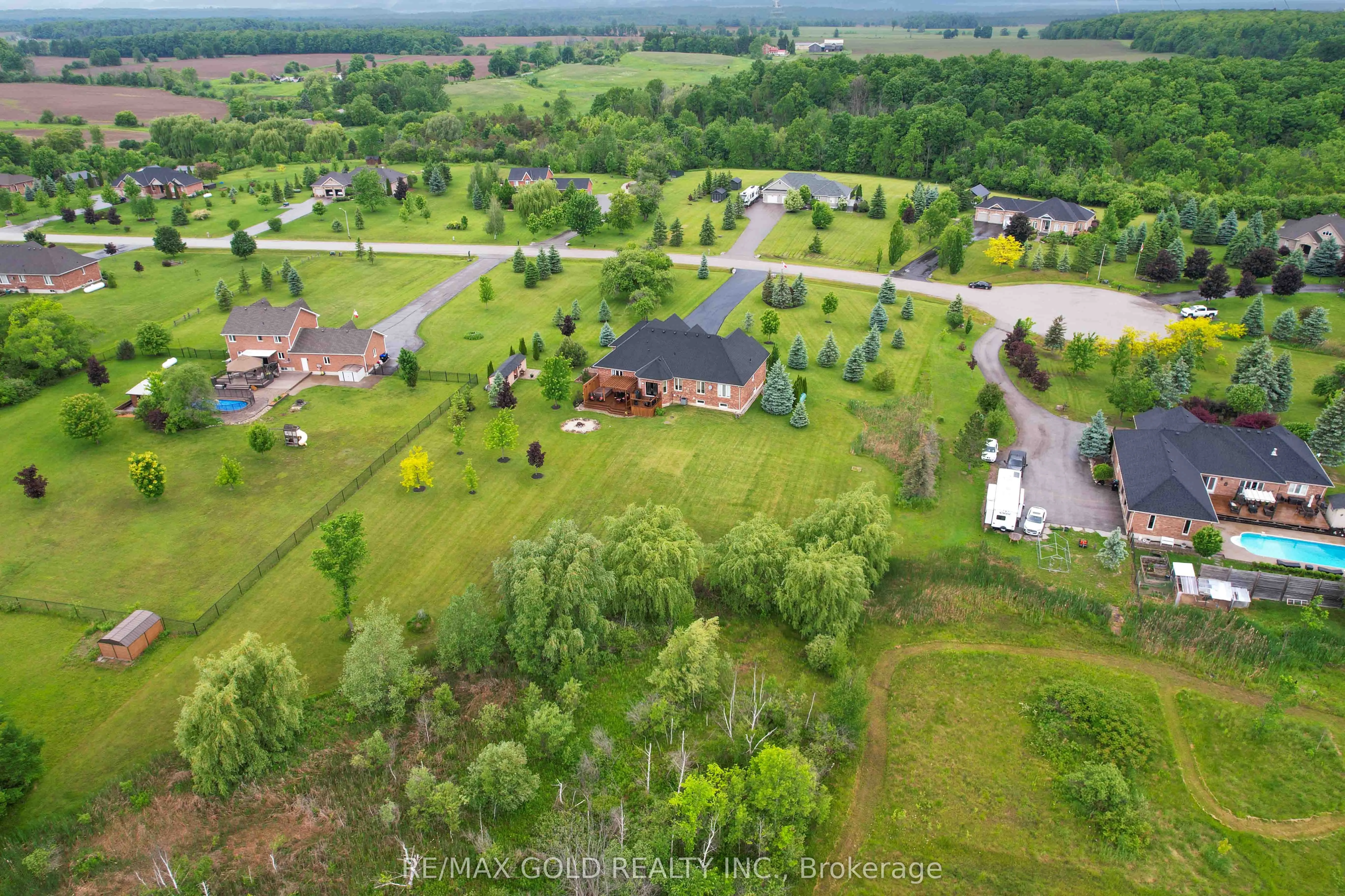 9 Apple Valley Lane