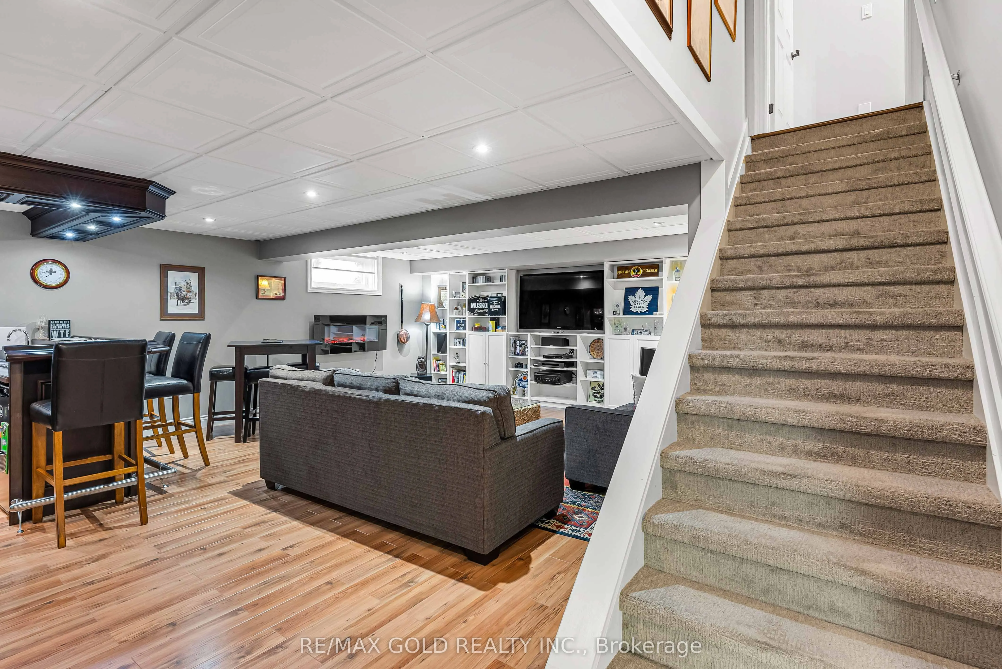 9 Apple Valley Lane