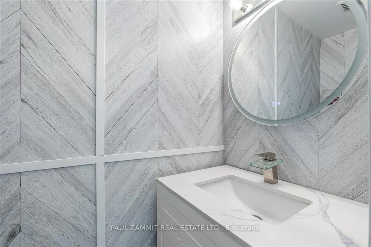 144 Snowshoe Crescent