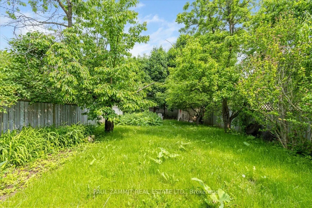 144 Snowshoe Crescent