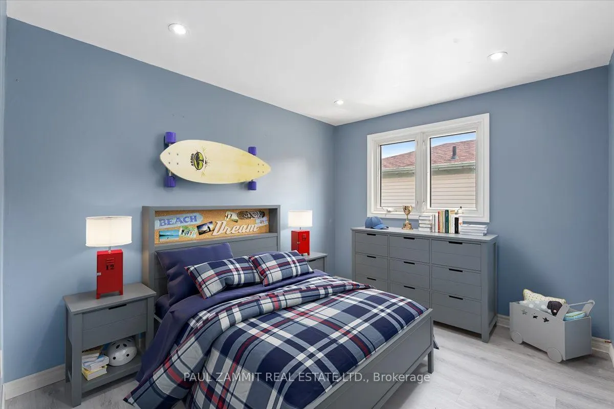 144 Snowshoe Crescent