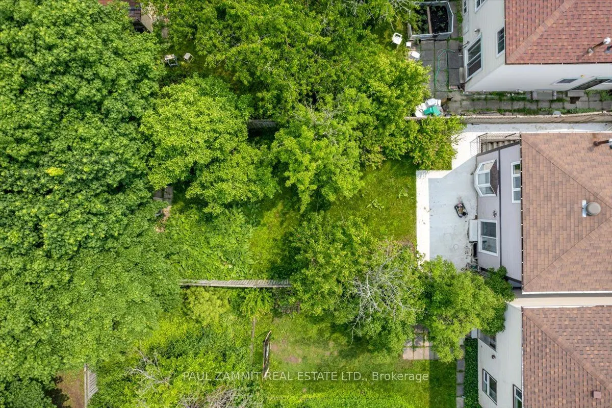144 Snowshoe Crescent