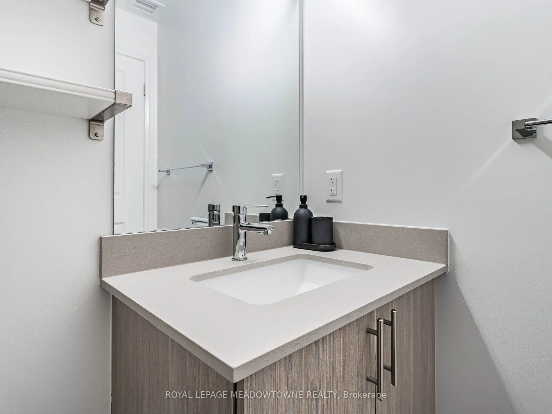 9700 Ninth Line, #216