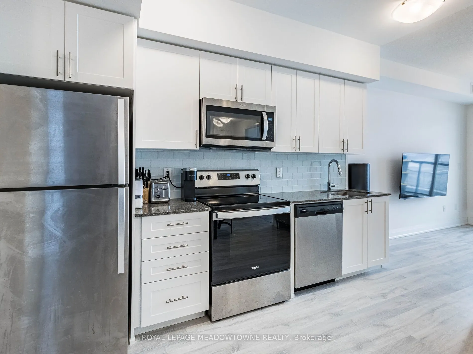 9700 Ninth Line, #216