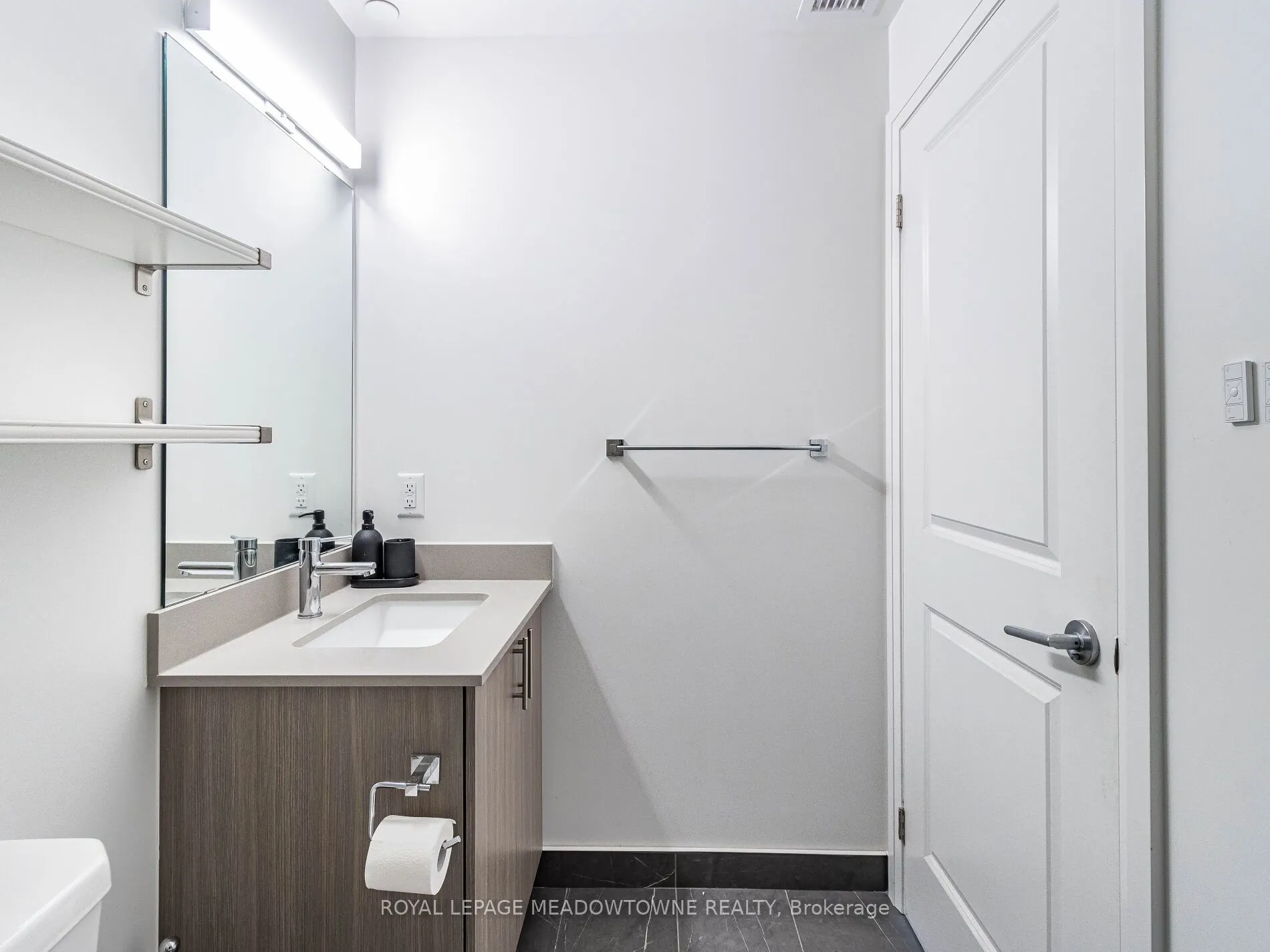 9700 Ninth Line, #216