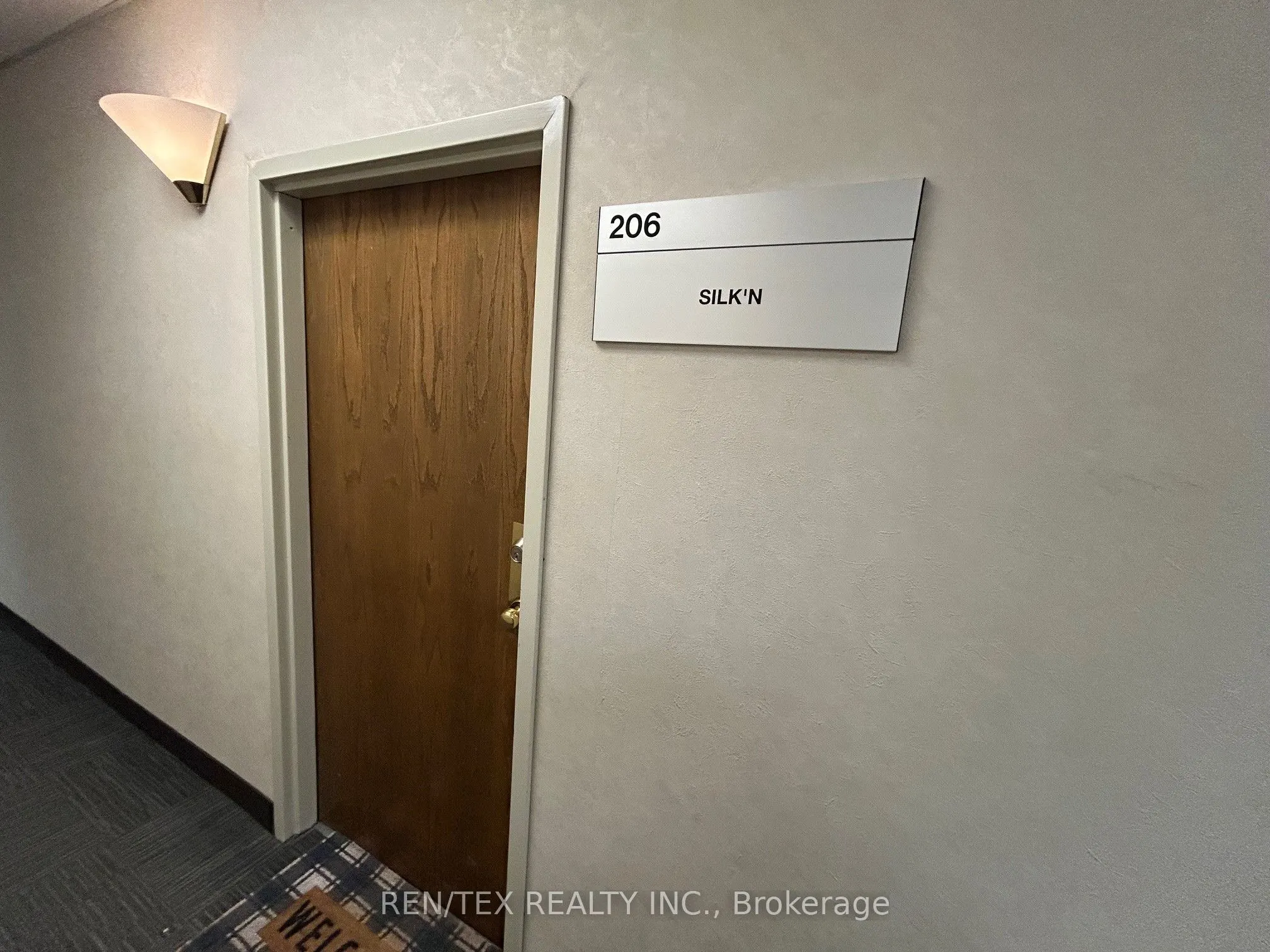 4550 Highway 7 W, #206